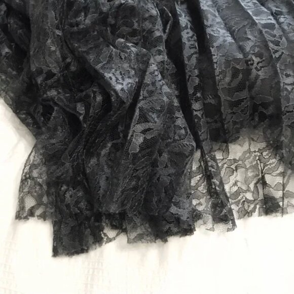 BADGLEY MISCHKA GREY LACED SEQUIN EVENING DRESS - 8 - Picture 8 of 9